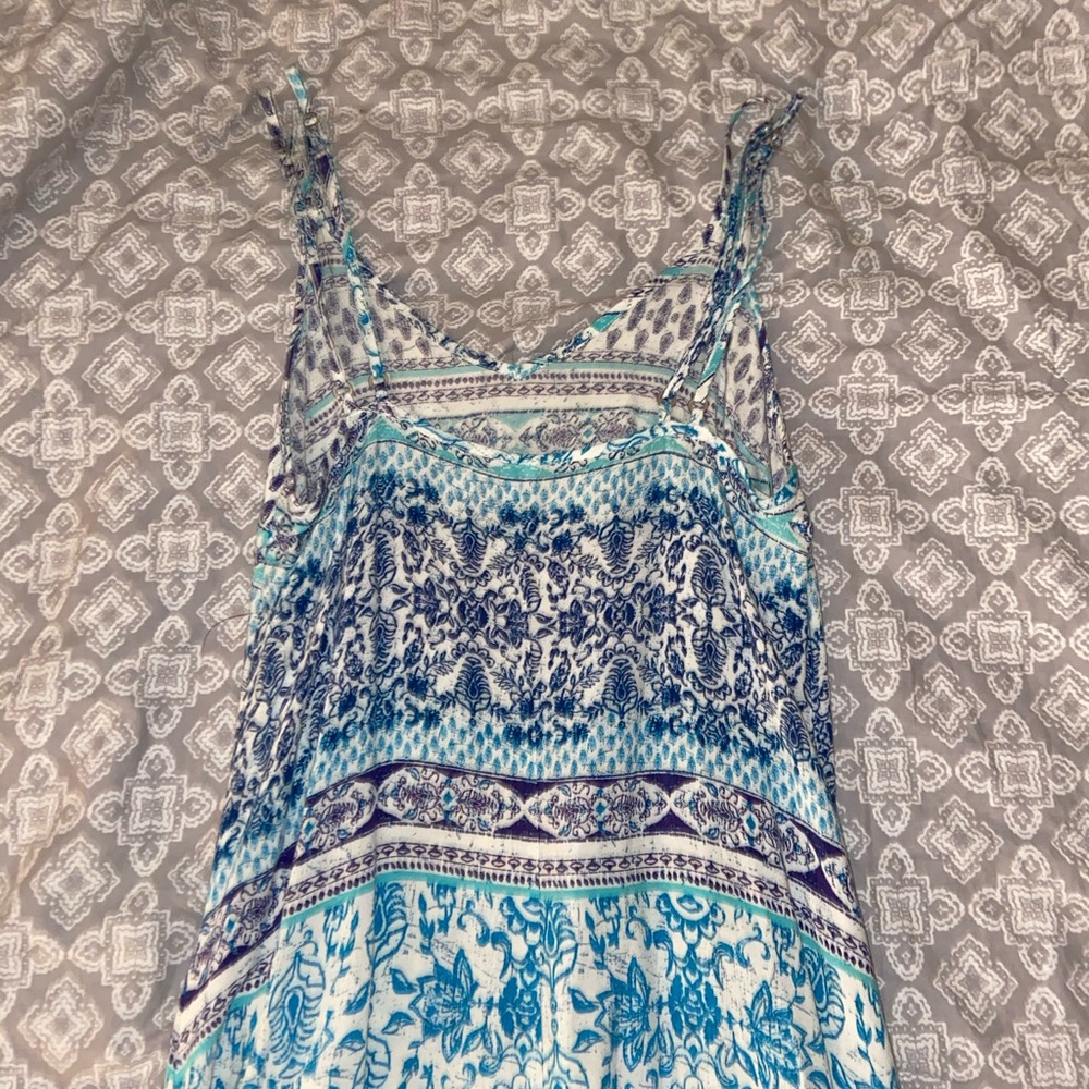 Dress - Picture 2 of 4